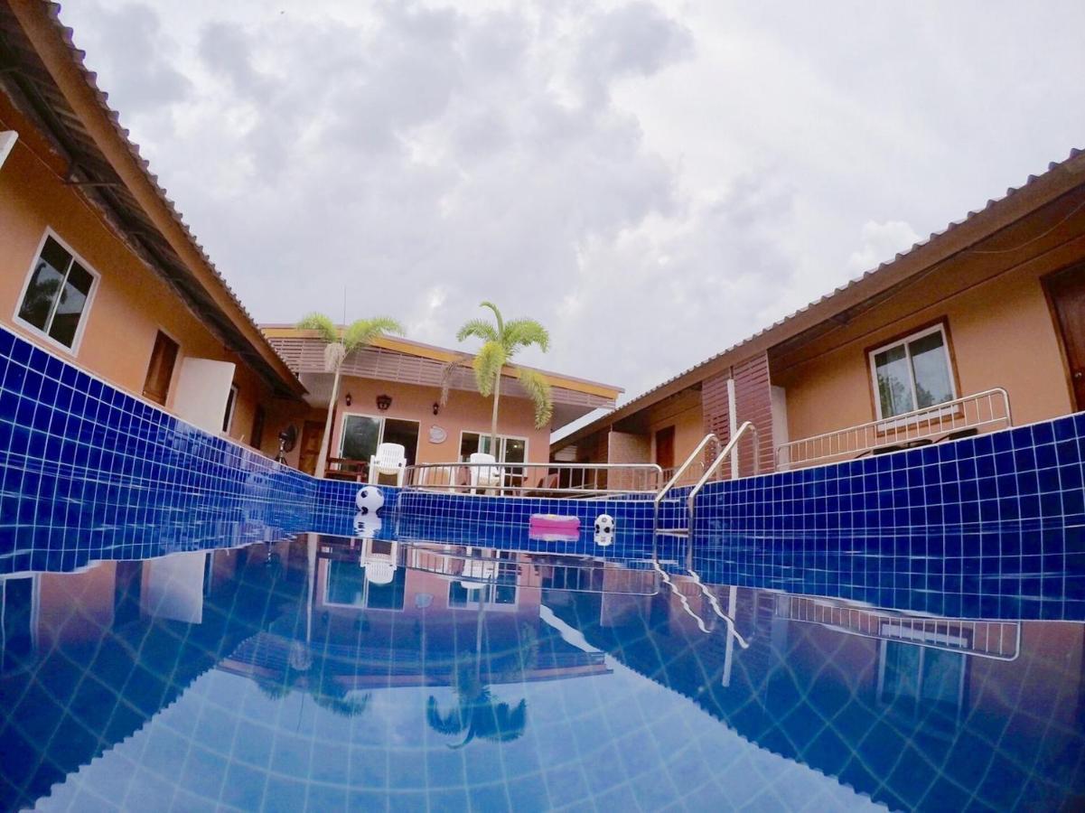 The Windsor Boutique Resort Chumphon Esterno foto