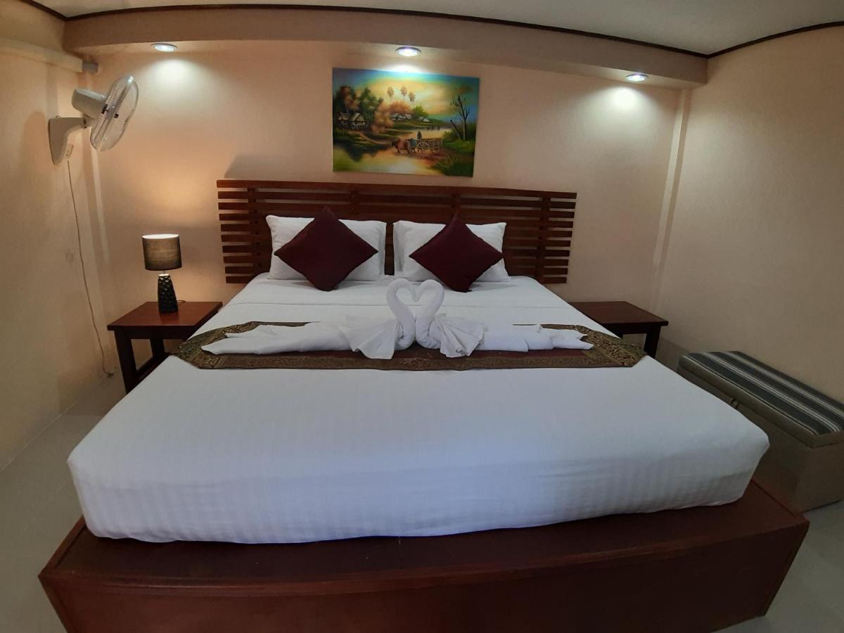 The Windsor Boutique Resort Chumphon Esterno foto