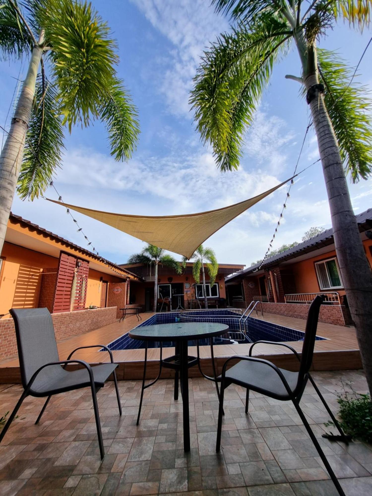 The Windsor Boutique Resort Chumphon Esterno foto