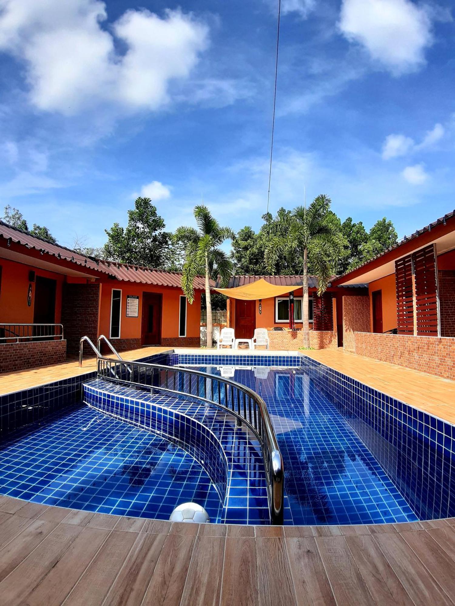 The Windsor Boutique Resort Chumphon Esterno foto